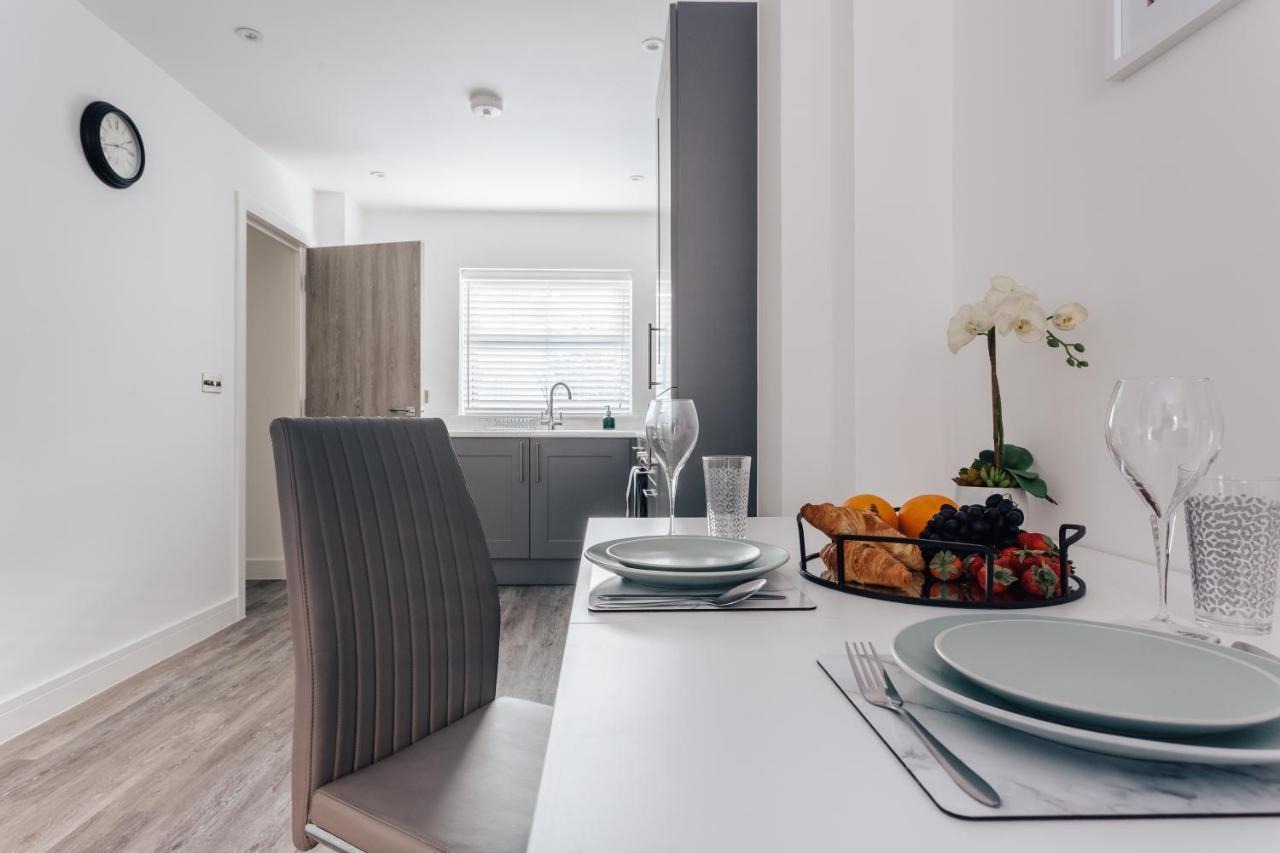 Central 2 Double Bedroom Flat With Parking Bournemouth Eksteriør bilde