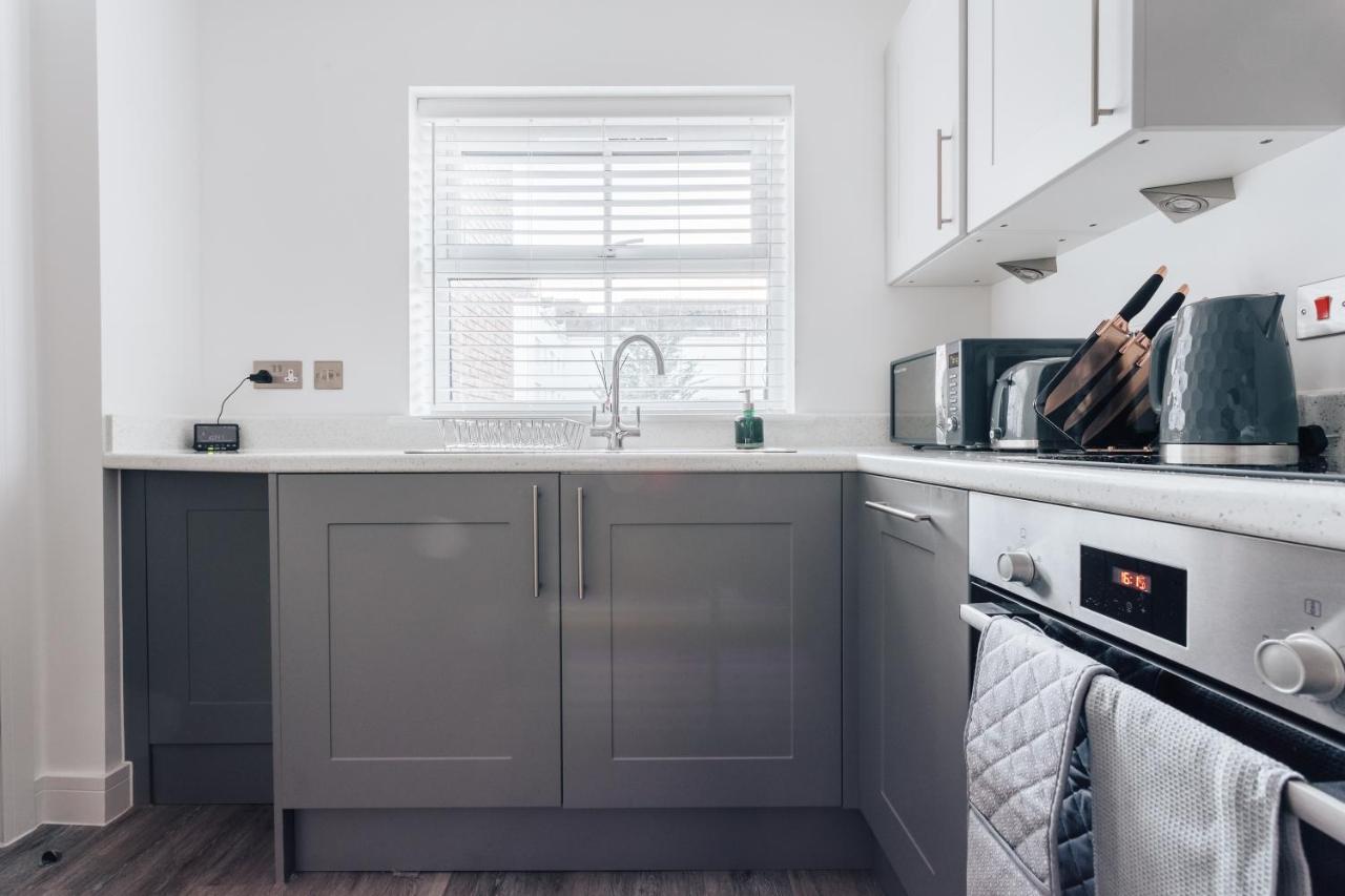 Central 2 Double Bedroom Flat With Parking Bournemouth Eksteriør bilde
