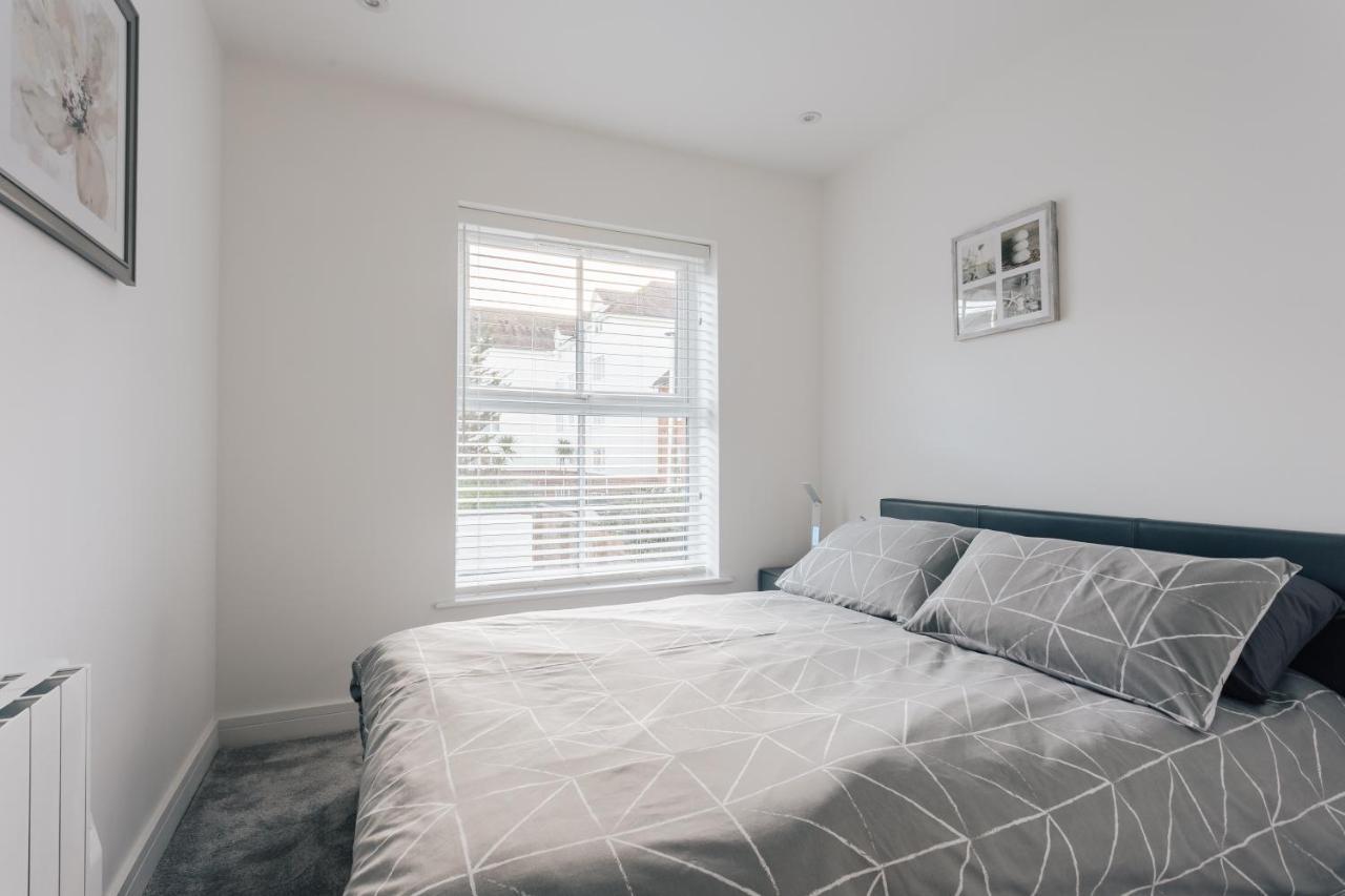 Central 2 Double Bedroom Flat With Parking Bournemouth Eksteriør bilde